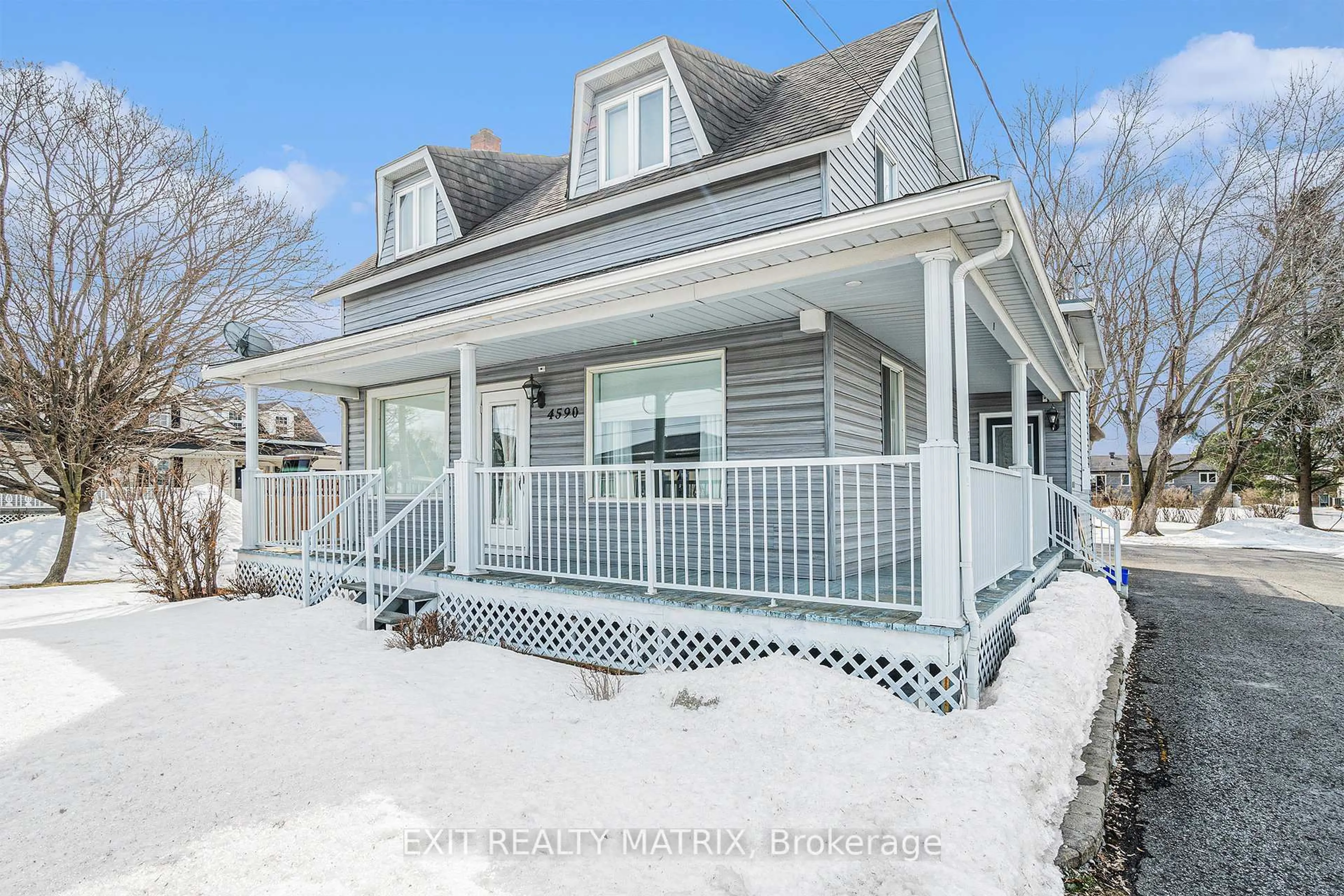 Home with vinyl exterior material, street for 4590 Ste Catherine St, The Nation Ontario K0C 2B0