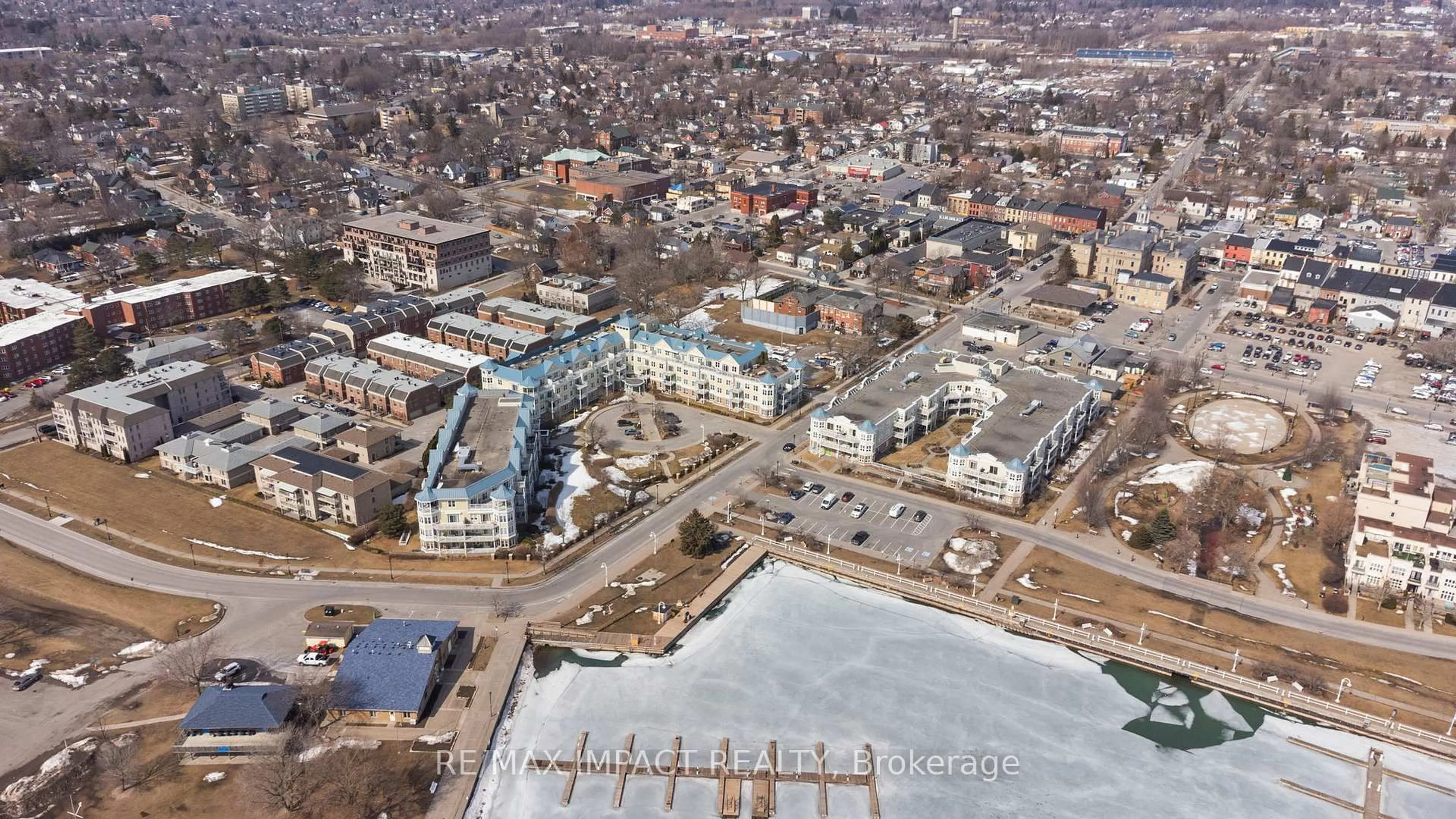 Blurry image for 145 Third St #217, Cobourg Ontario K9A 5X1