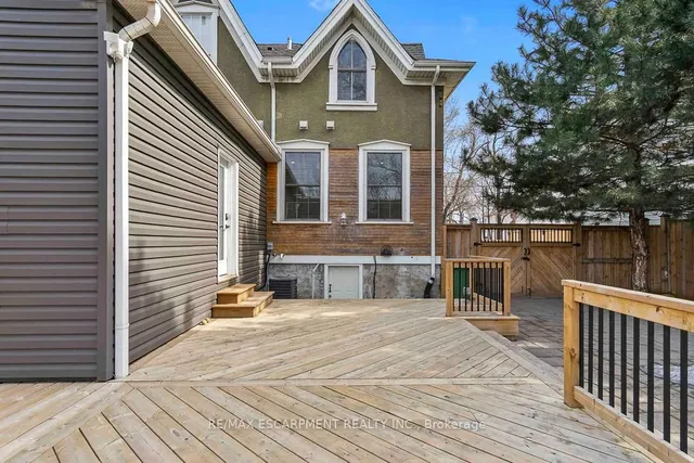 Additional property image - 924 Beach Blvd