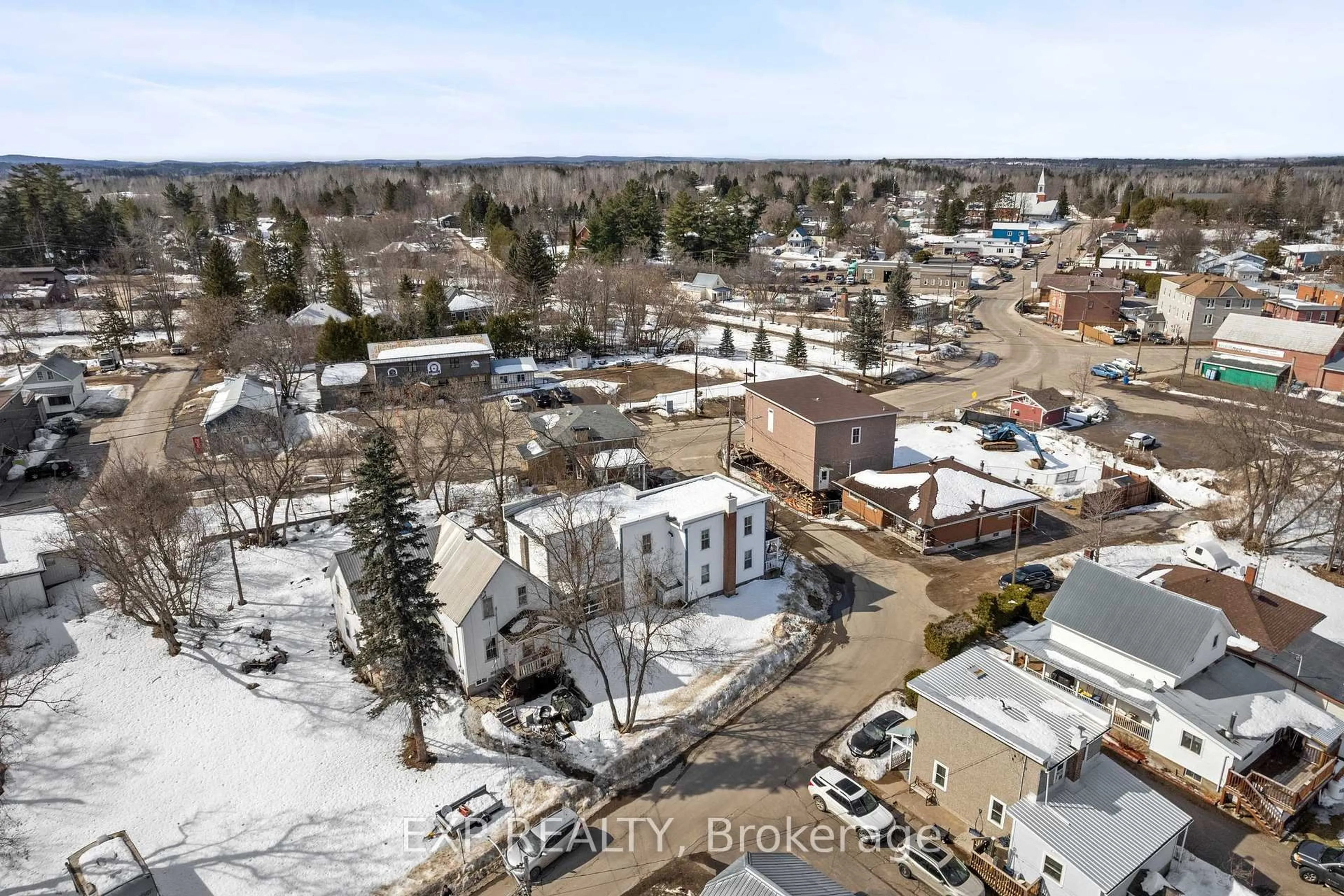 A pic from outside/outdoor area/front of a property/back of a property/a pic from drone, street for 4 King St, Killaloe Ontario K0J 2A0