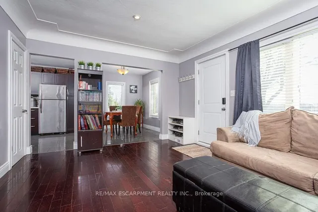 Additional property image - 61 Northcliffe Ave
