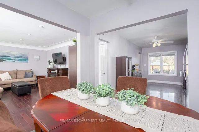 Additional property image - 61 Northcliffe Ave