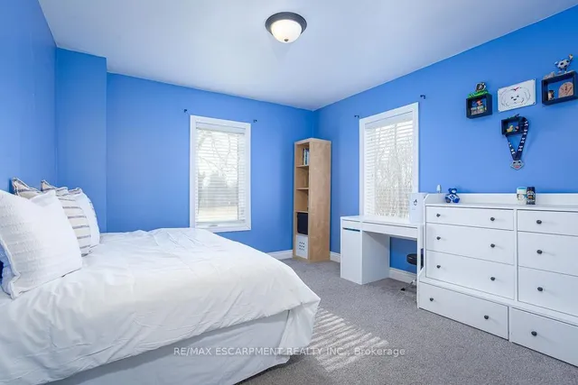 Additional property image - 61 Northcliffe Ave