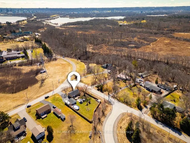 Additional property image - 61 Northcliffe Ave