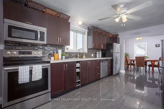 Additional property image - 61 Northcliffe Ave