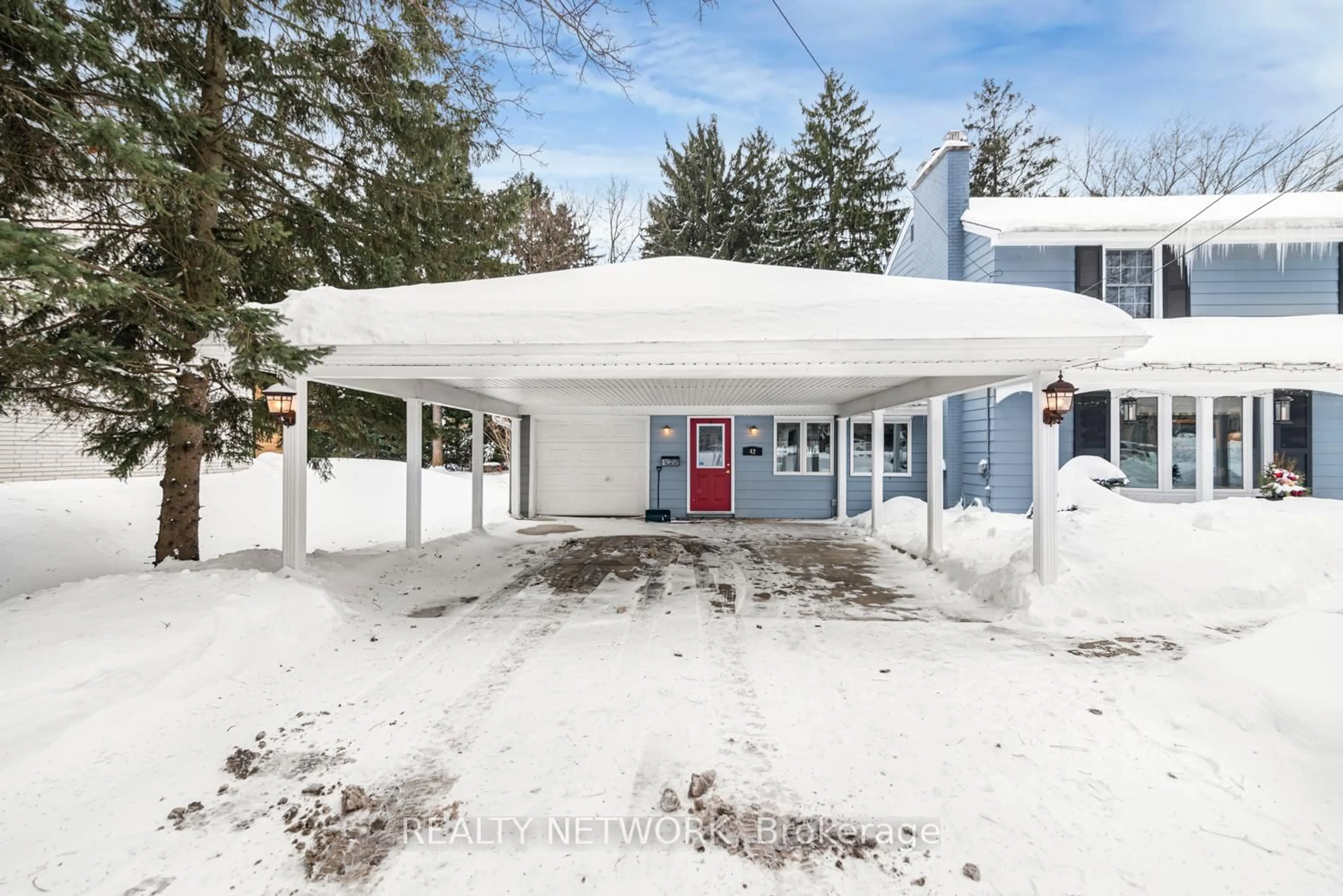 Unknown for 42 Thornwood Dr, Hamilton Ontario L9G 1A4