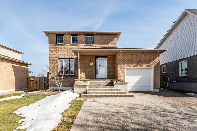 Additional property image - 27 Grayrocks Ave