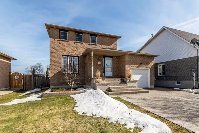 Additional property image - 27 Grayrocks Ave