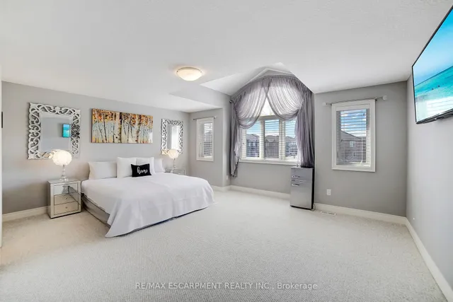 Additional property image - 111 Vineberg Dr
