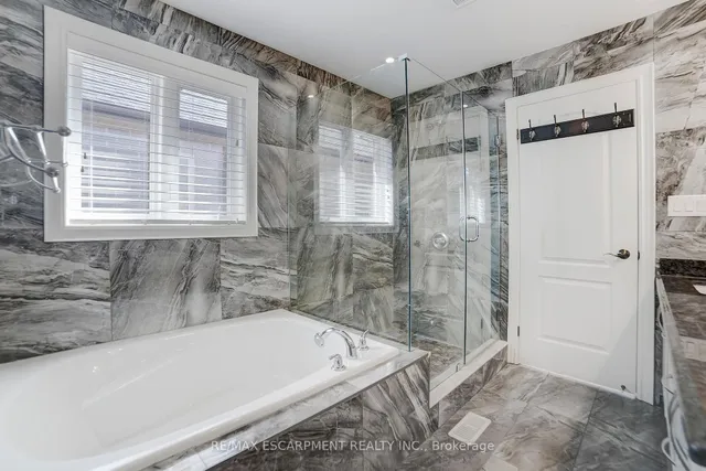 Additional property image - 111 Vineberg Dr