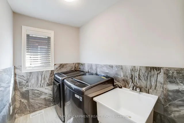 Additional property image - 111 Vineberg Dr