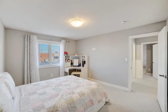 Additional property image - 111 Vineberg Dr