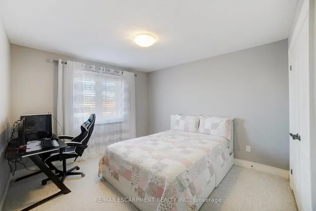 Additional property image - 111 Vineberg Dr