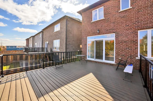 Additional property image - 111 Vineberg Dr