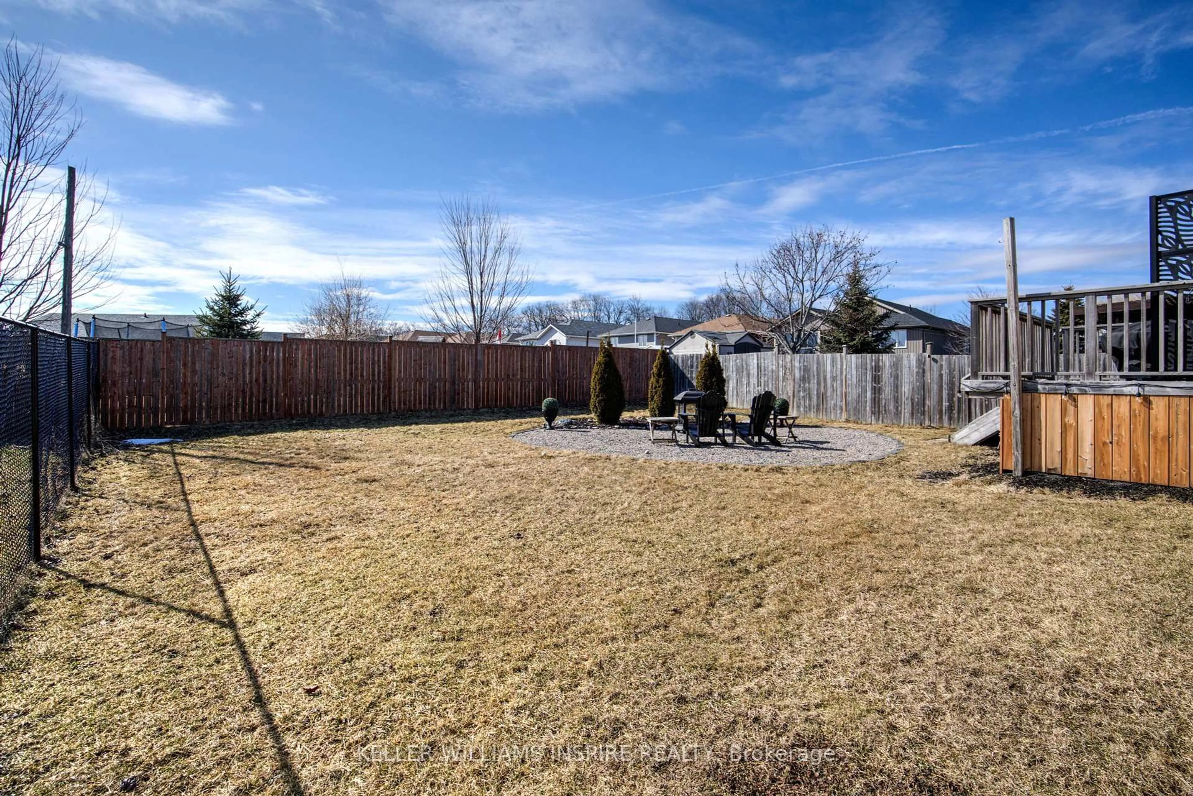 Patio, mountain view for 124 Macdougall Dr, Loyalist Ontario K7N 0A2