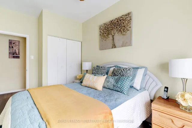 Additional property image - 10 WOODMAN Dr Unit 101
