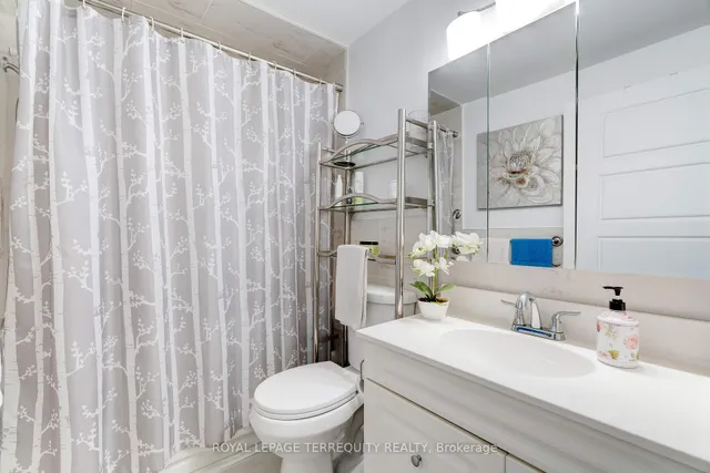 Additional property image - 10 WOODMAN Dr Unit 101