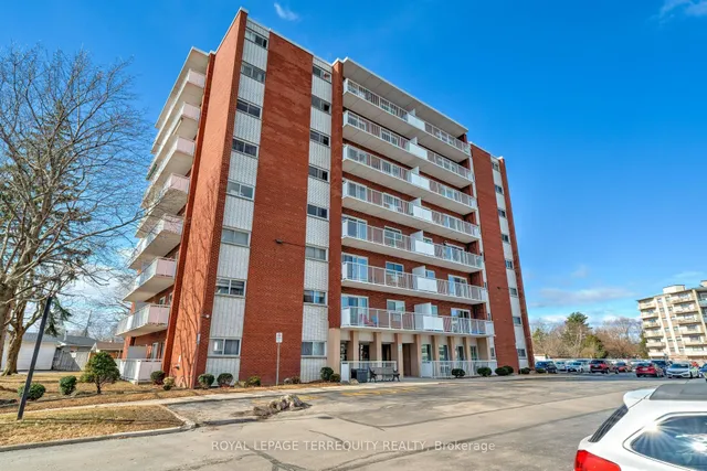 Additional property image - 10 WOODMAN Dr Unit 101