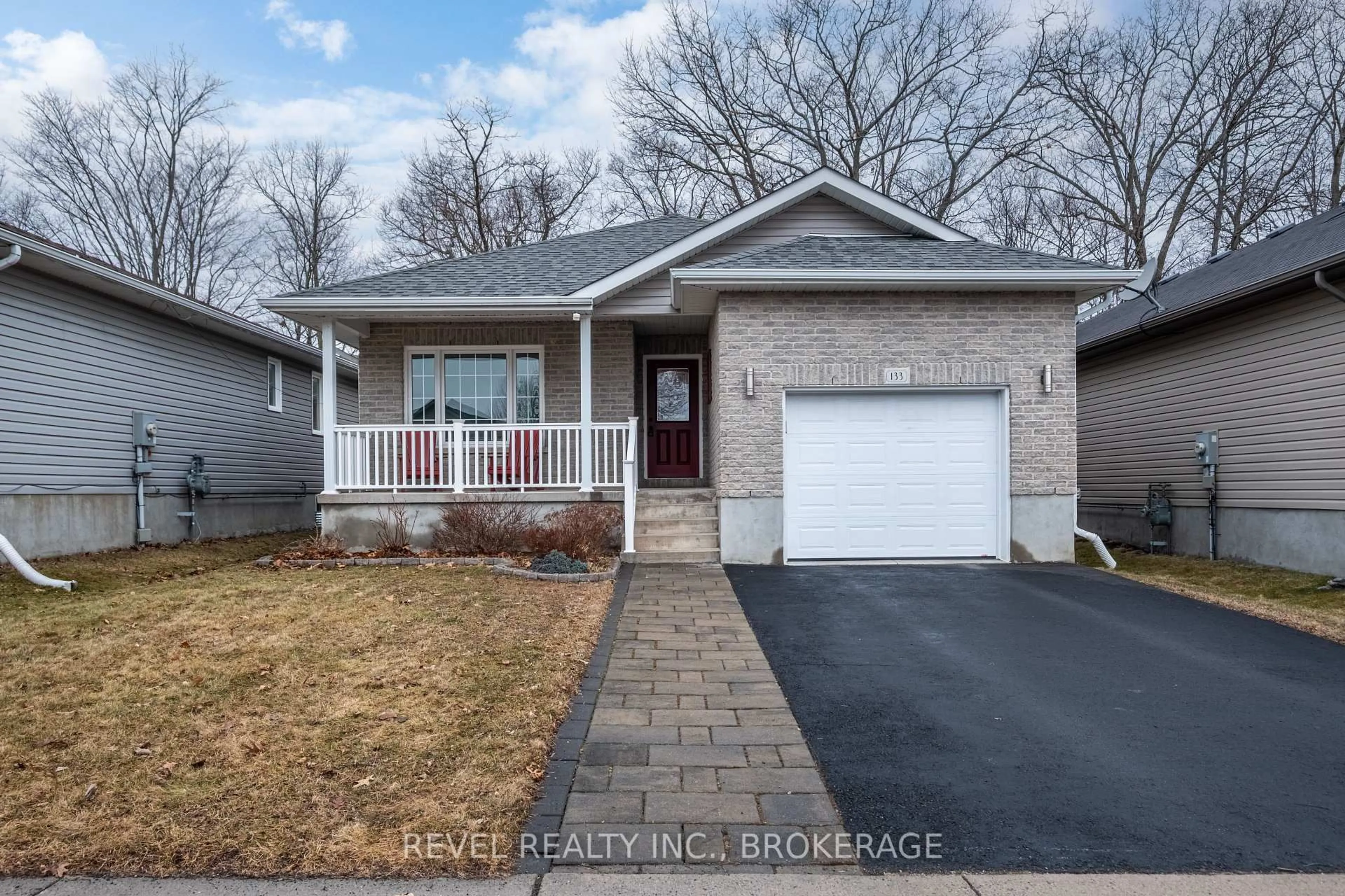 Home with brick exterior material, street for 133 Islandview Dr, Amherstview Ontario K7N 0A5