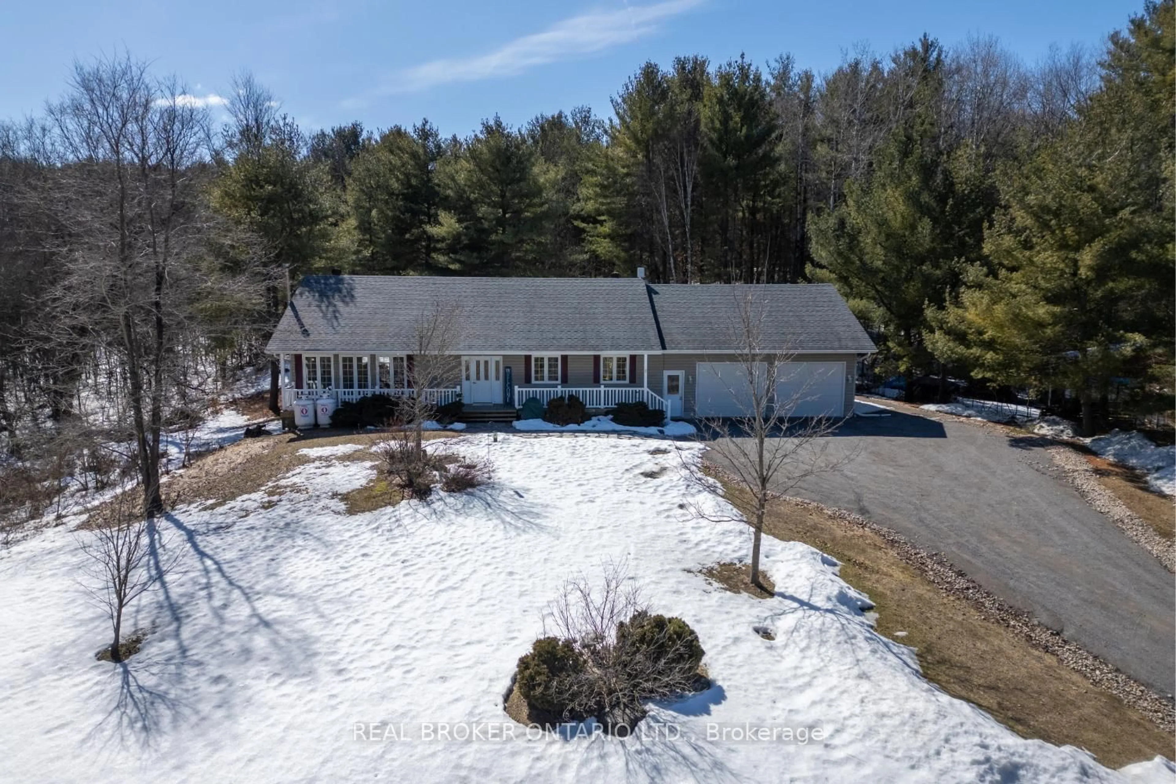 A pic from outside/outdoor area/front of a property/back of a property/a pic from drone, unknown for 7295 Cavan Rd, Hamilton Township Ontario K0L 1E0