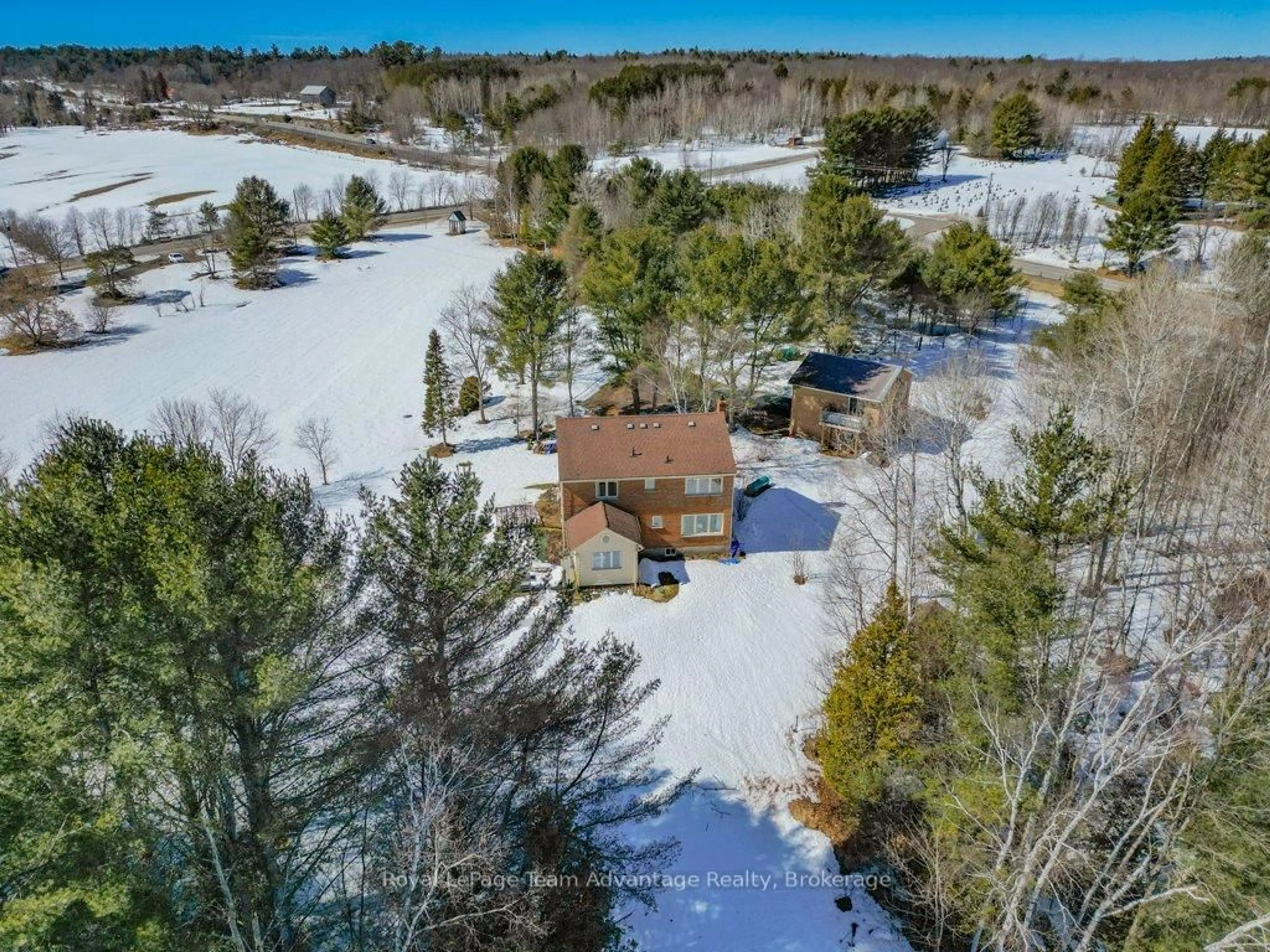 A pic from outside/outdoor area/front of a property/back of a property/a pic from drone, water/lake/river/ocean view for 2 Tally Ho-Swords Rd, Seguin Ontario P2A 2W9