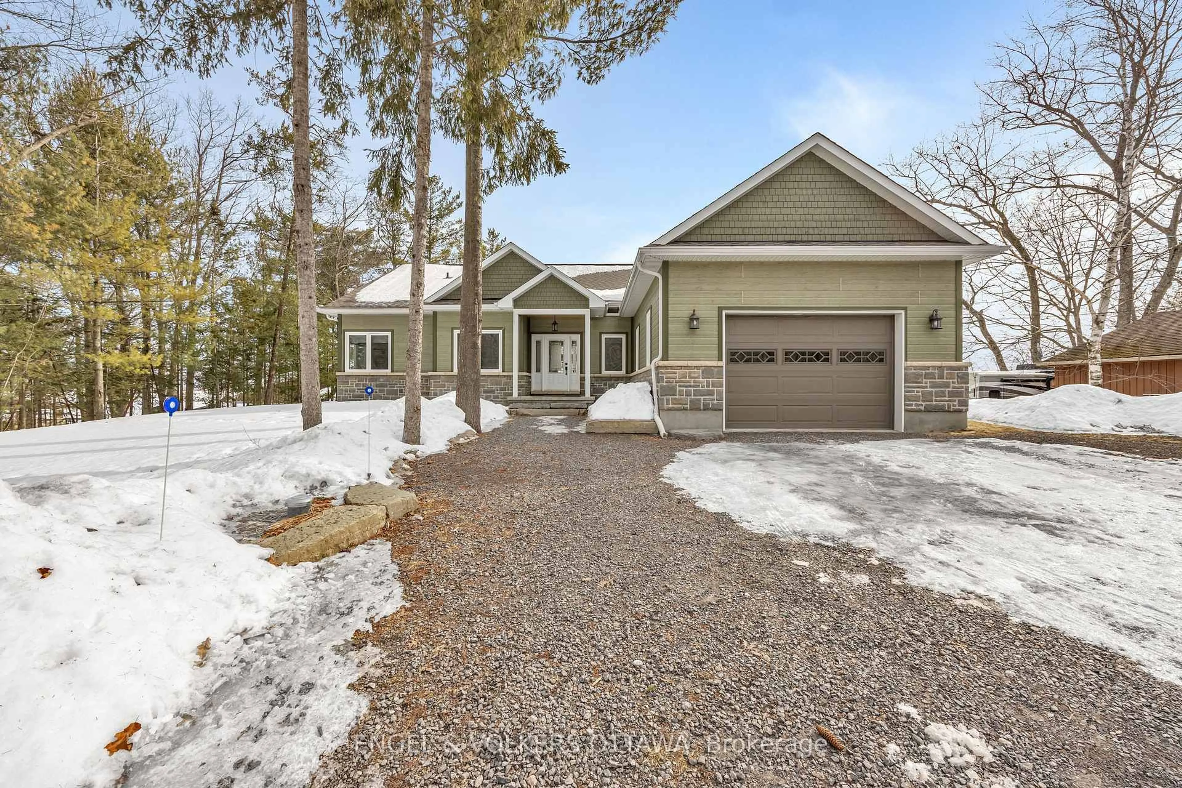 Home with brick exterior material, street for 234 BAYVIEW Dr, Ottawa Ontario K0A 3M0