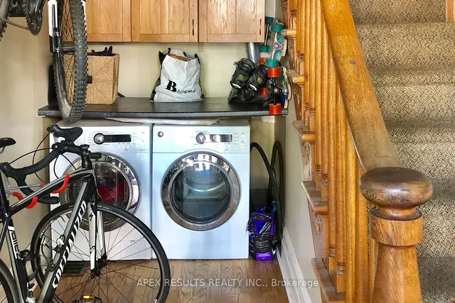 Additional property image - 332 KING St
