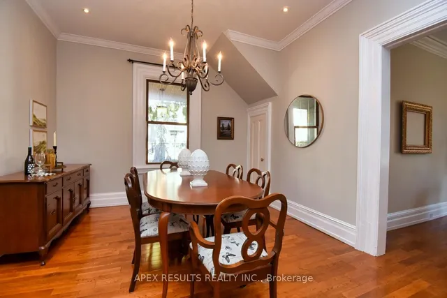Additional property image - 332 KING St