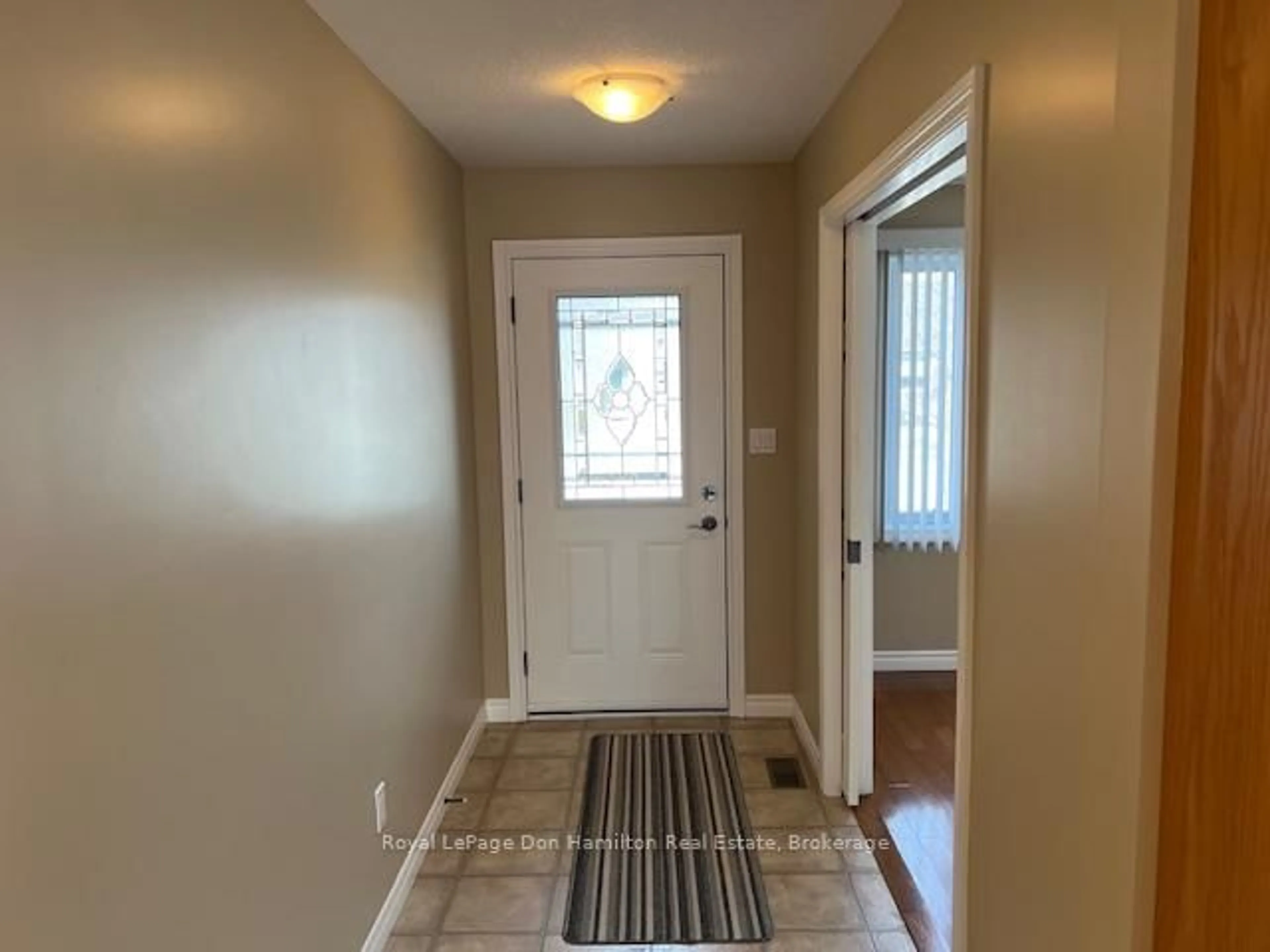 Indoor entryway for 400 Danby St, North Perth Ontario N4W 0A8