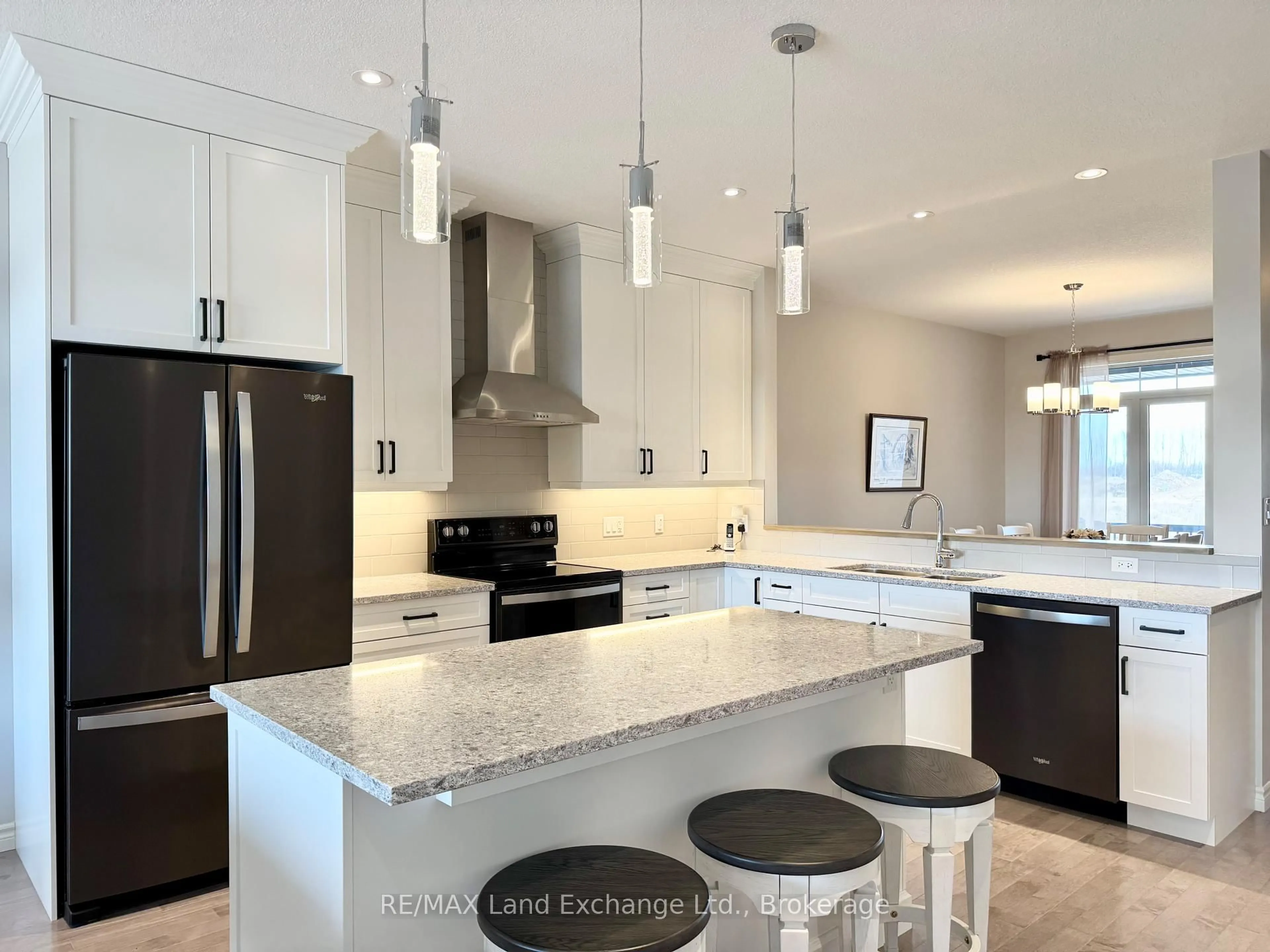 Contemporary kitchen, ceramic/tile floor for 494 Ivings Dr, Saugeen Shores Ontario N0H 2C3