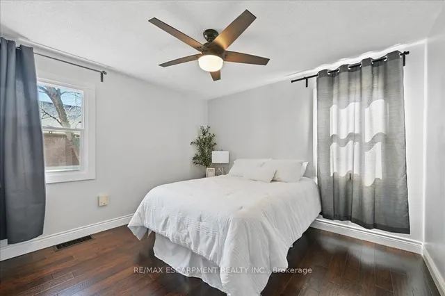 Additional property image - 433 East 38th St