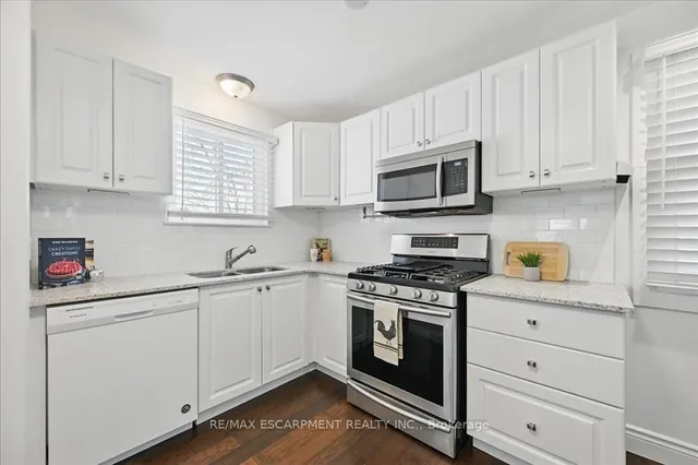 Additional property image - 433 East 38th St