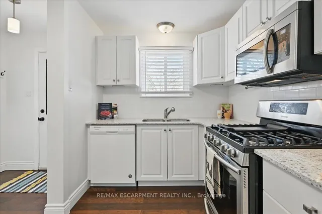 Additional property image - 433 East 38th St