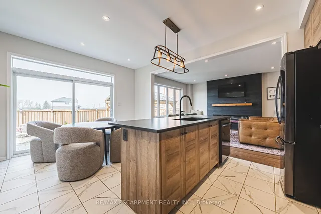 Additional property image - 249 Kinsman Dr