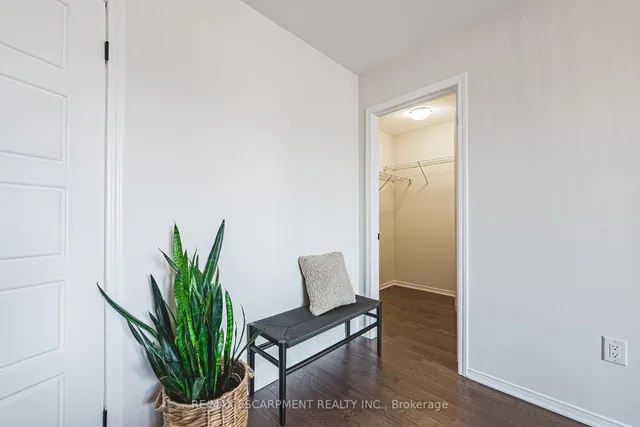 Additional property image - 249 Kinsman Dr