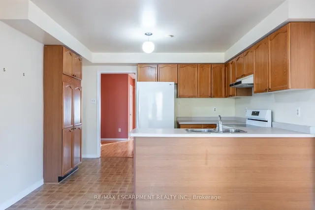 Additional property image - 7 Creekwood Pl