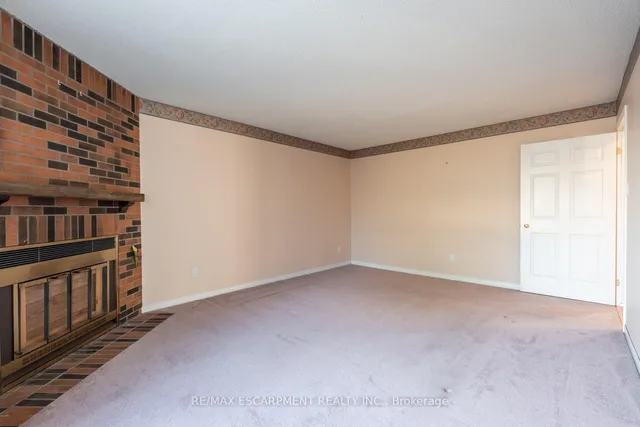 Additional property image - 7 Creekwood Pl