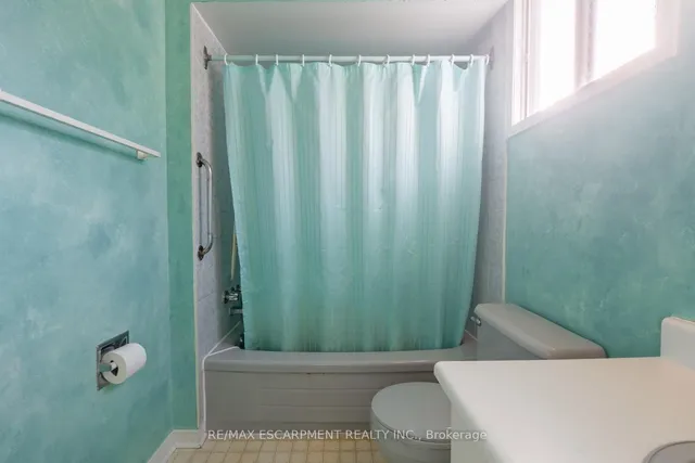 Additional property image - 7 Creekwood Pl