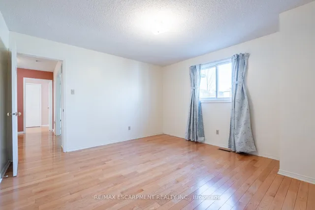 Additional property image - 7 Creekwood Pl