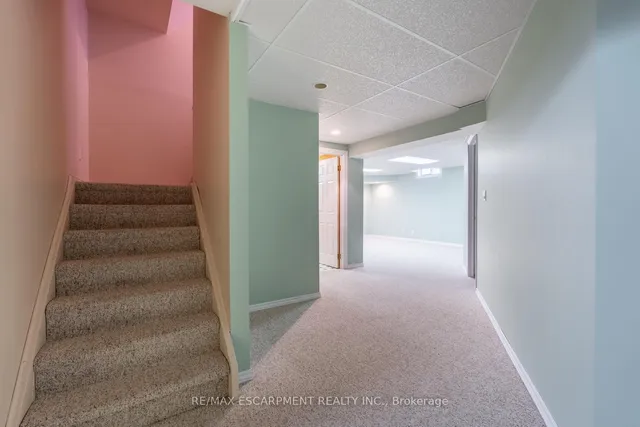 Additional property image - 7 Creekwood Pl