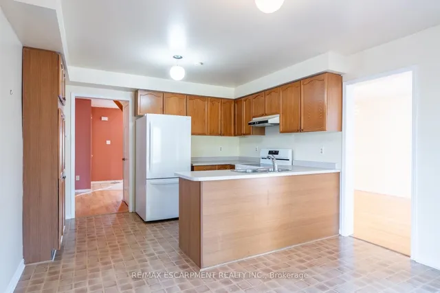 Additional property image - 7 Creekwood Pl