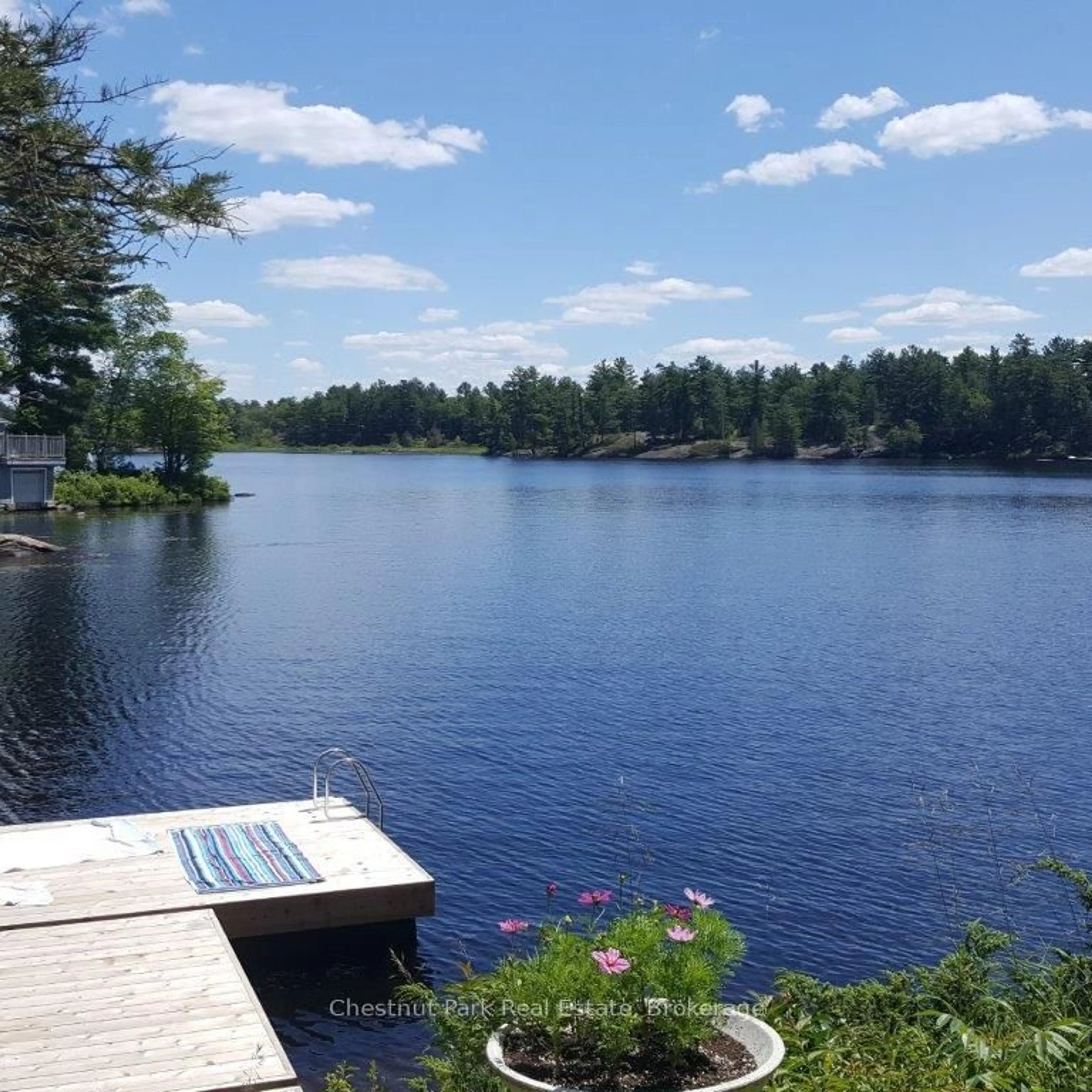 Patio, water/lake/river/ocean view for 1-1051 Wigwam Lodge Rd #1, Gravenhurst Ontario P1P 1V5