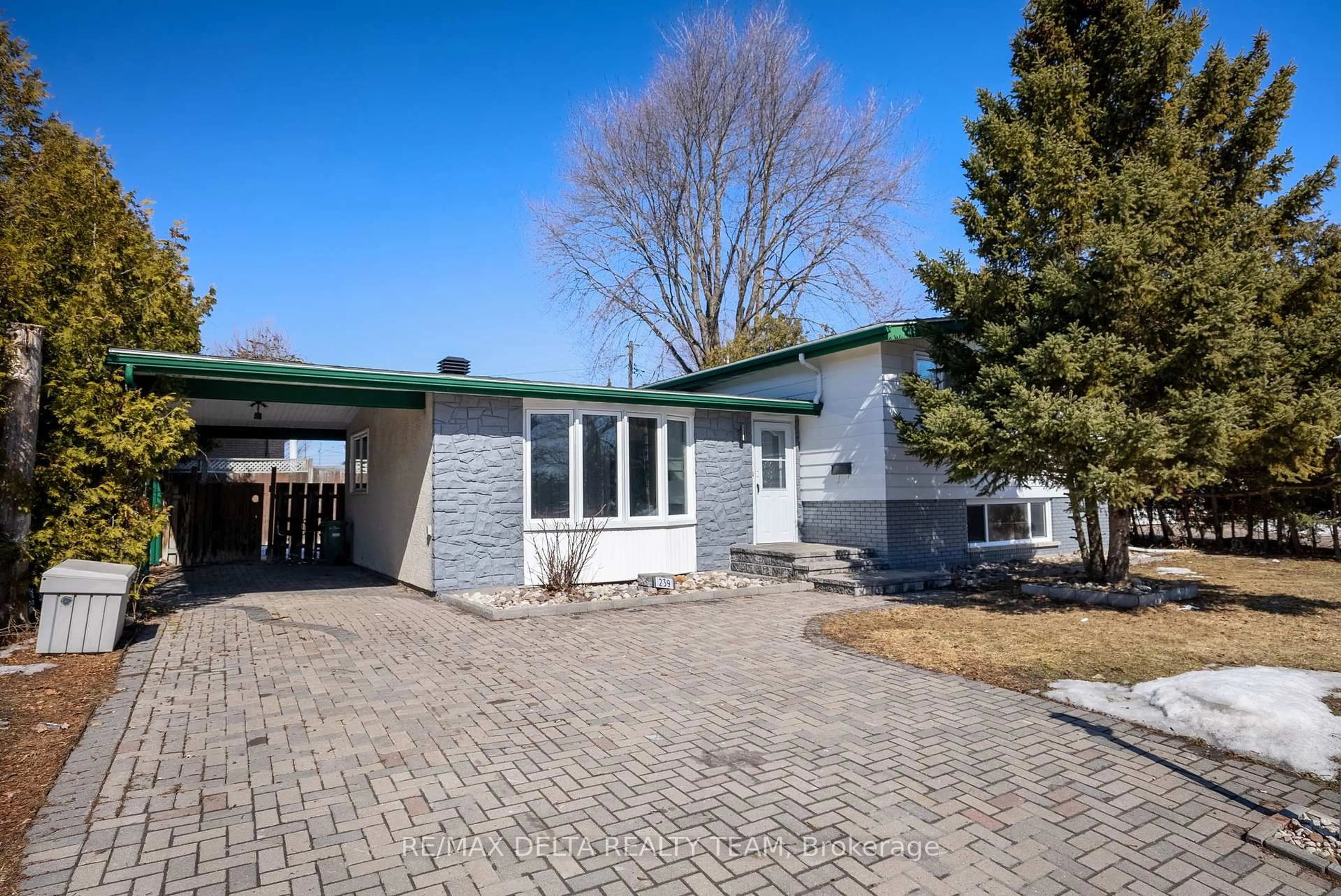 Unknown for 239 TOMPKINS Ave, Orleans Ontario K1E 1H1