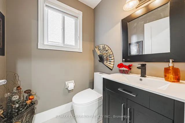Additional property image - 103 Broughton Ave