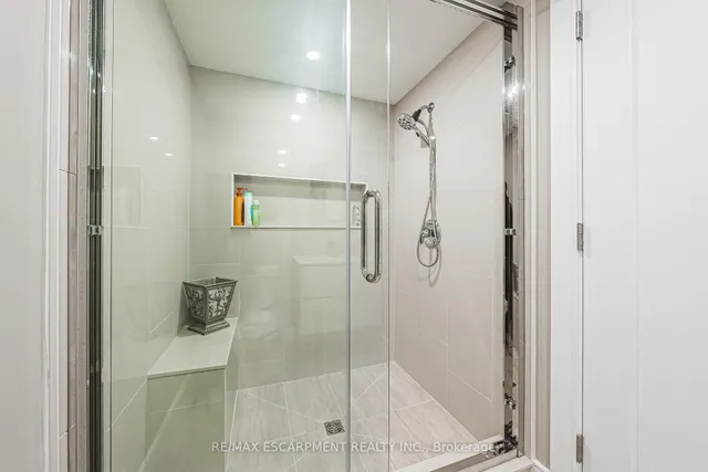 Additional property image - 103 Broughton Ave
