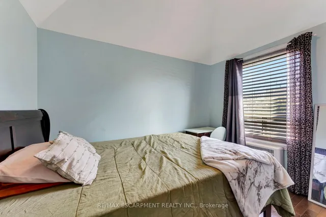 Additional property image - 159 Grosvenor Ave