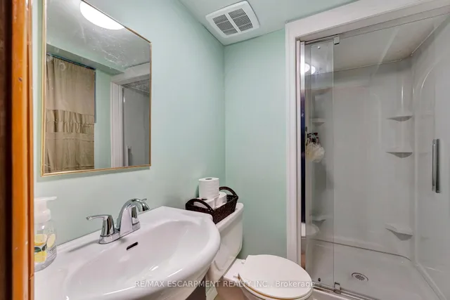 Additional property image - 159 Grosvenor Ave