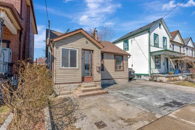 Additional property image - 159 Grosvenor Ave