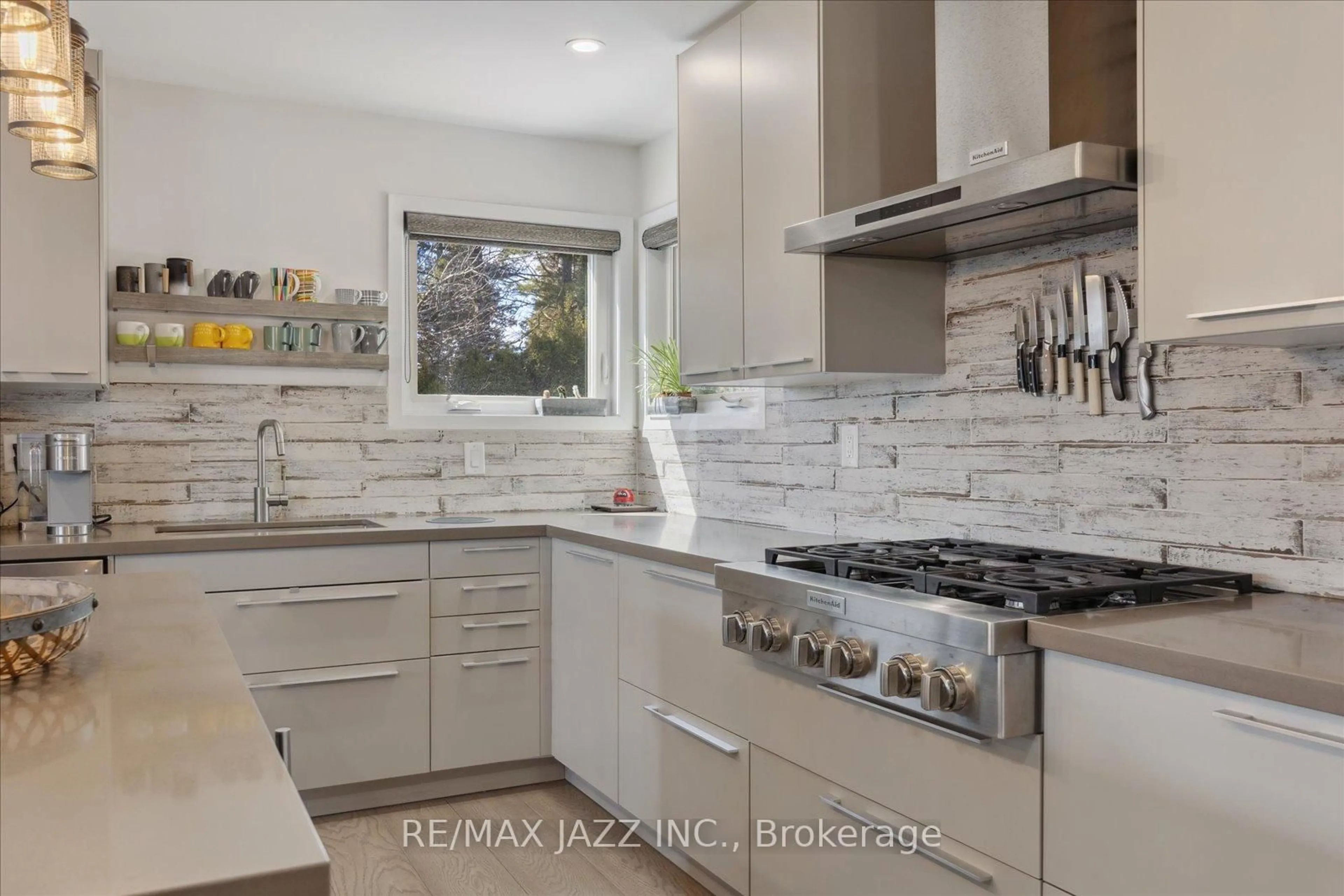 Contemporary kitchen, ceramic/tile floor for 94 Morton Line, Cavan Monaghan Ontario L0A 1C0