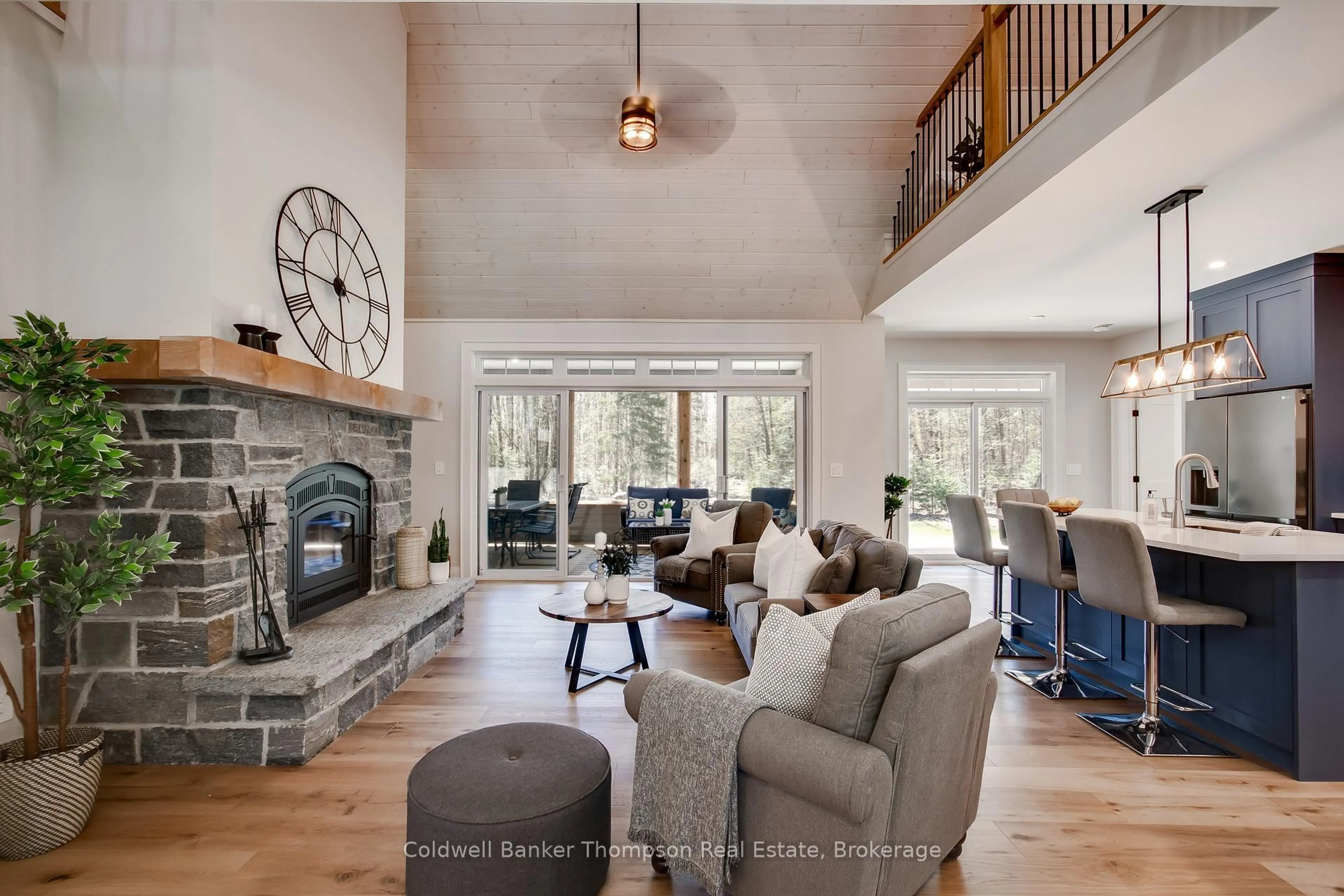 Living room with furniture, unknown for 1292 Millar Hill Rd, Lake of Bays Ontario P1H 2J6